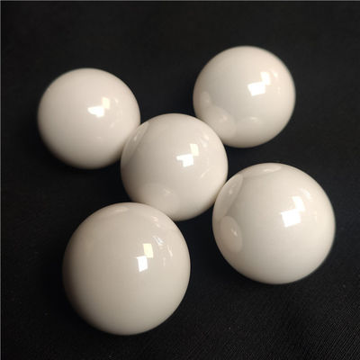 Màu trắng tinh khiết 6,06g / Cm3 Bóng gốm chính xác Bóng gốm mang
