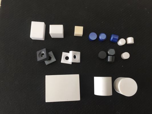 Khối kết nối gốm khối gốm có thể gia công được với mật độ công nghiệp 6.0
