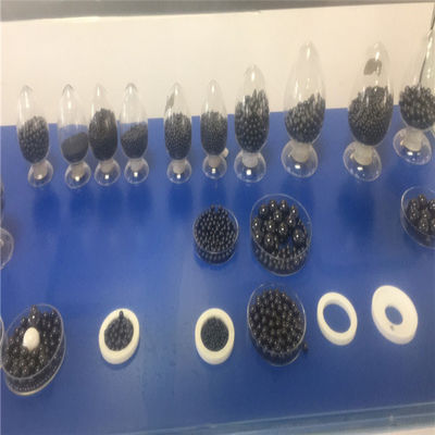 3.2g / cm3 Silicon Nitride Ceramic Ball Siêu chống mài mòn Gốm công nghiệp