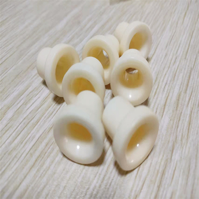Đầu phun Alumina gốm ổn định Yttrium 3,9g / Cm3 Chống ăn mòn